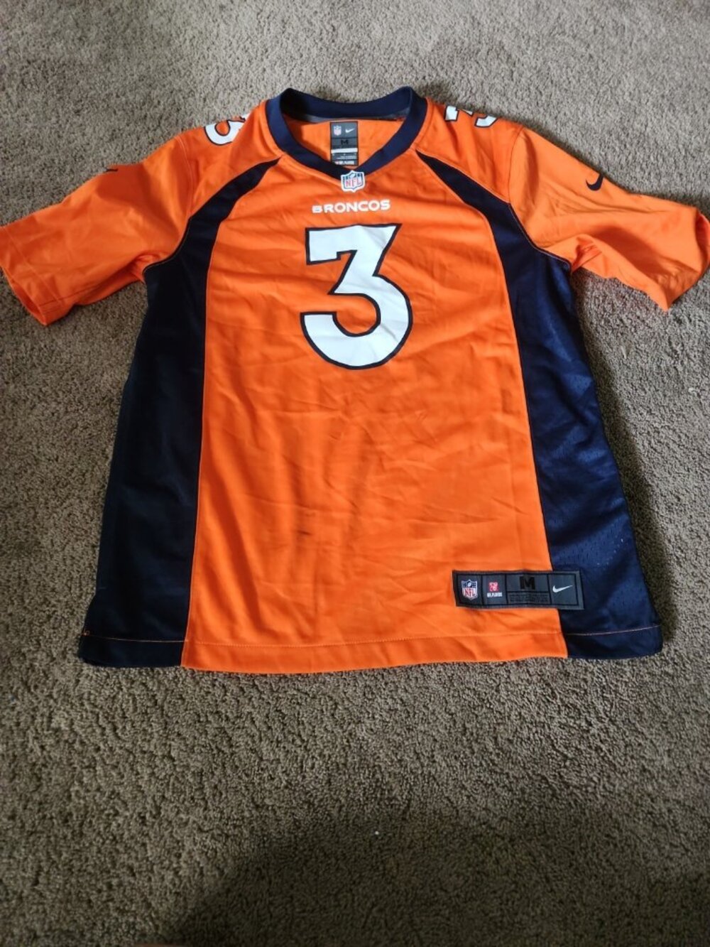 Denver Broncos Russell Wilson #3 Jersey Adult Medium Orange NFL On Field